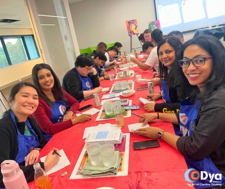 How art boosts your professional social profile